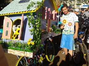 Passeio Ciclístico da Primavera movimentou Maringá nesse domingo